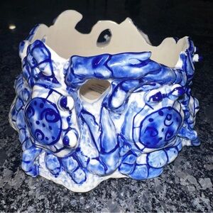 RARE!!! Diane Allen Blue Sky Clay Works 2002 Large Blue Multi Crab Candle Holder